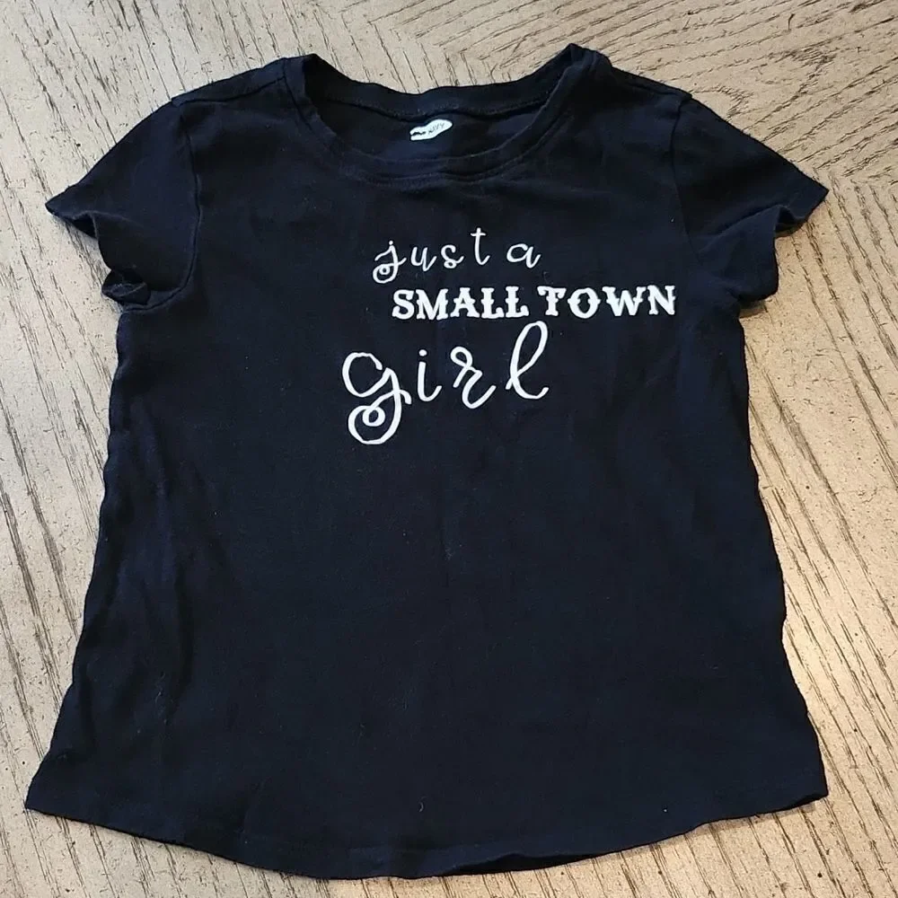 4T old navy just a small town girl t shirt